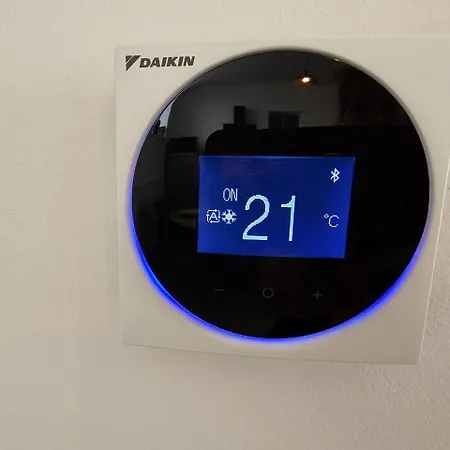 Metamorphose Champenoise דירה