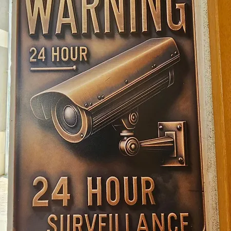 Metamorphose Champenoise דירה